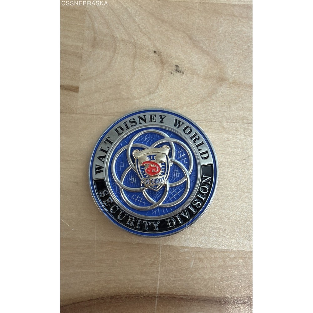 Disney World EPCOT Security Challenge Coin WDW Spaceship Earth Flag Badge Medal